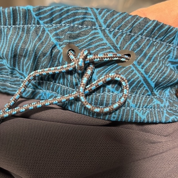 Mack Weldon Navy and Teal Swim Trunk size XL - Picture 7 of 8